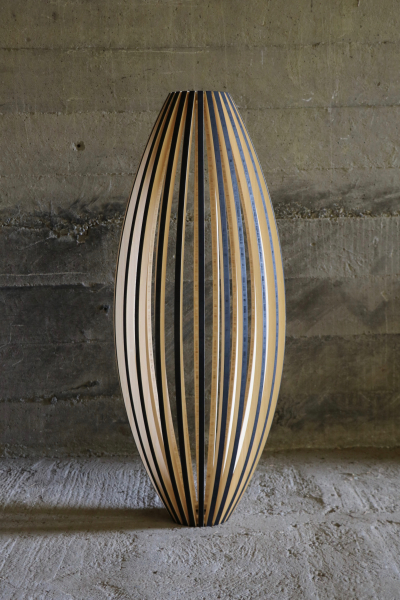 Black Edge Conic Lamp