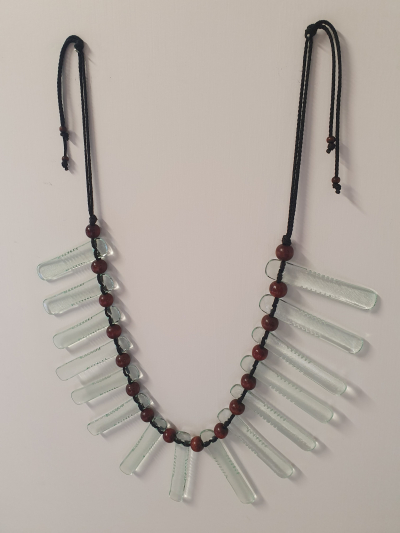 Notched Edge Wall Necklace