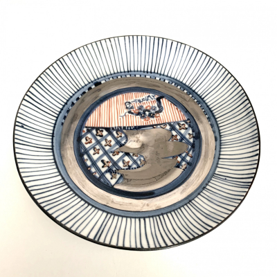 3 coloured plate