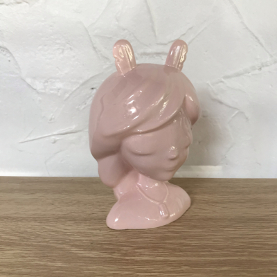 Holi Bust