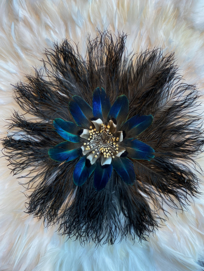 Large Feather Circle